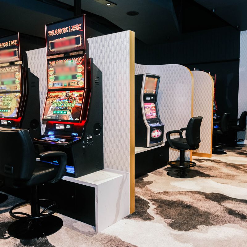 dragon link gaming machines at the normanby hotel